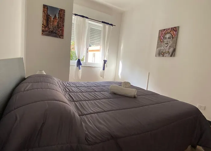 Casa vacanze Right Bank House Imperia